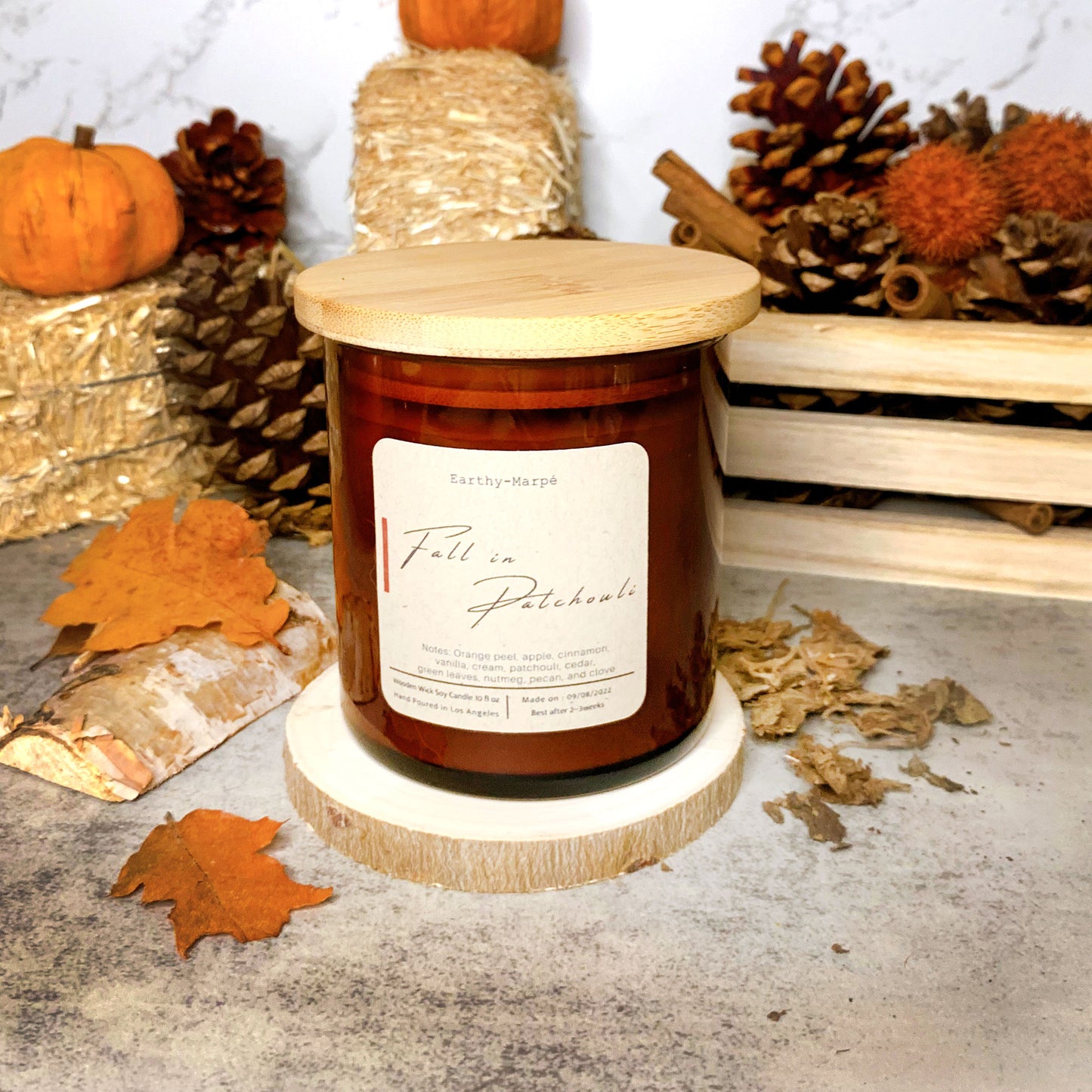 Fall in Patchouli Crackling Wooden Wick Soy Candle | Glass Jar